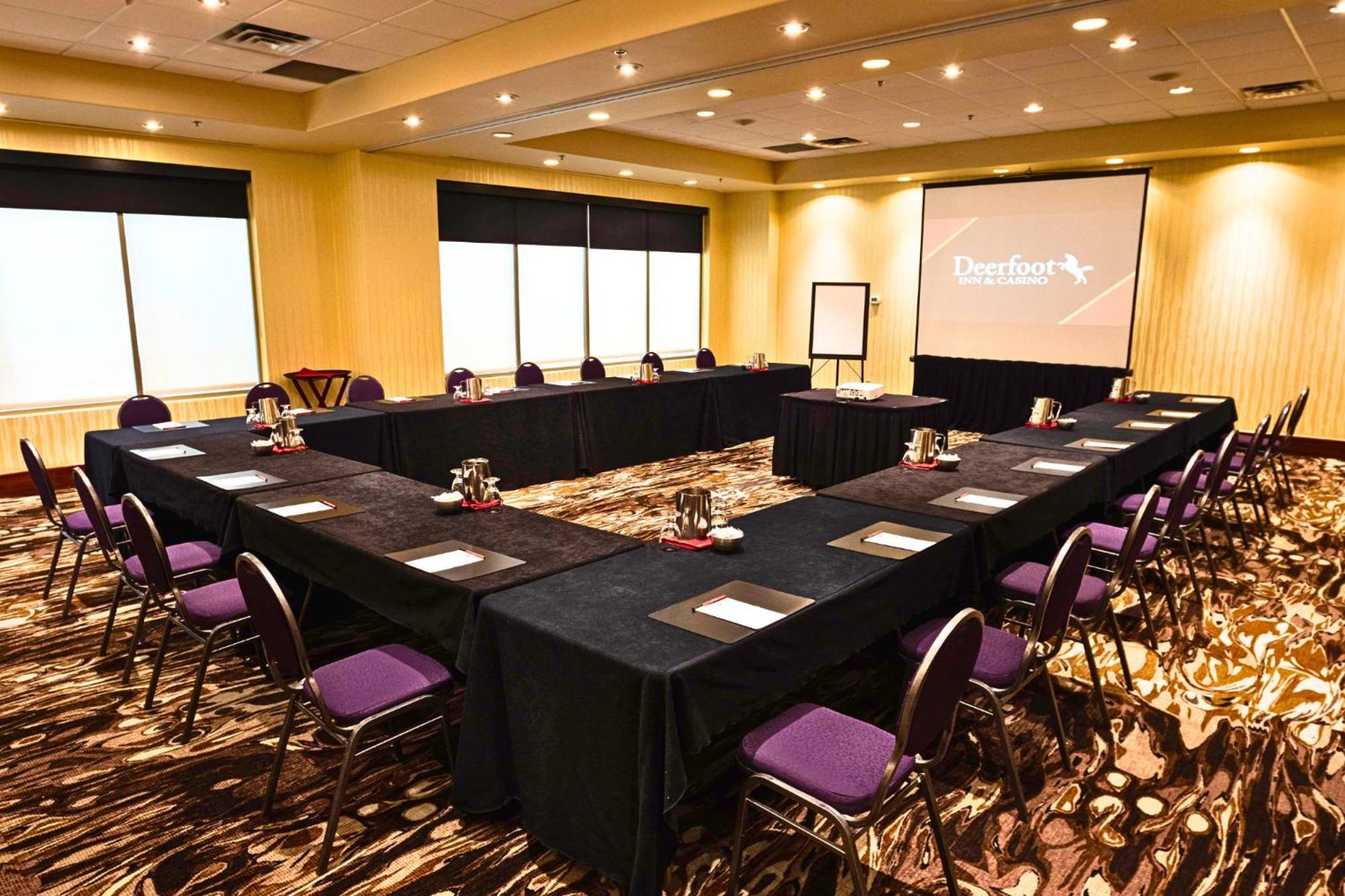 Deerfoot And Casino 4* Calgary