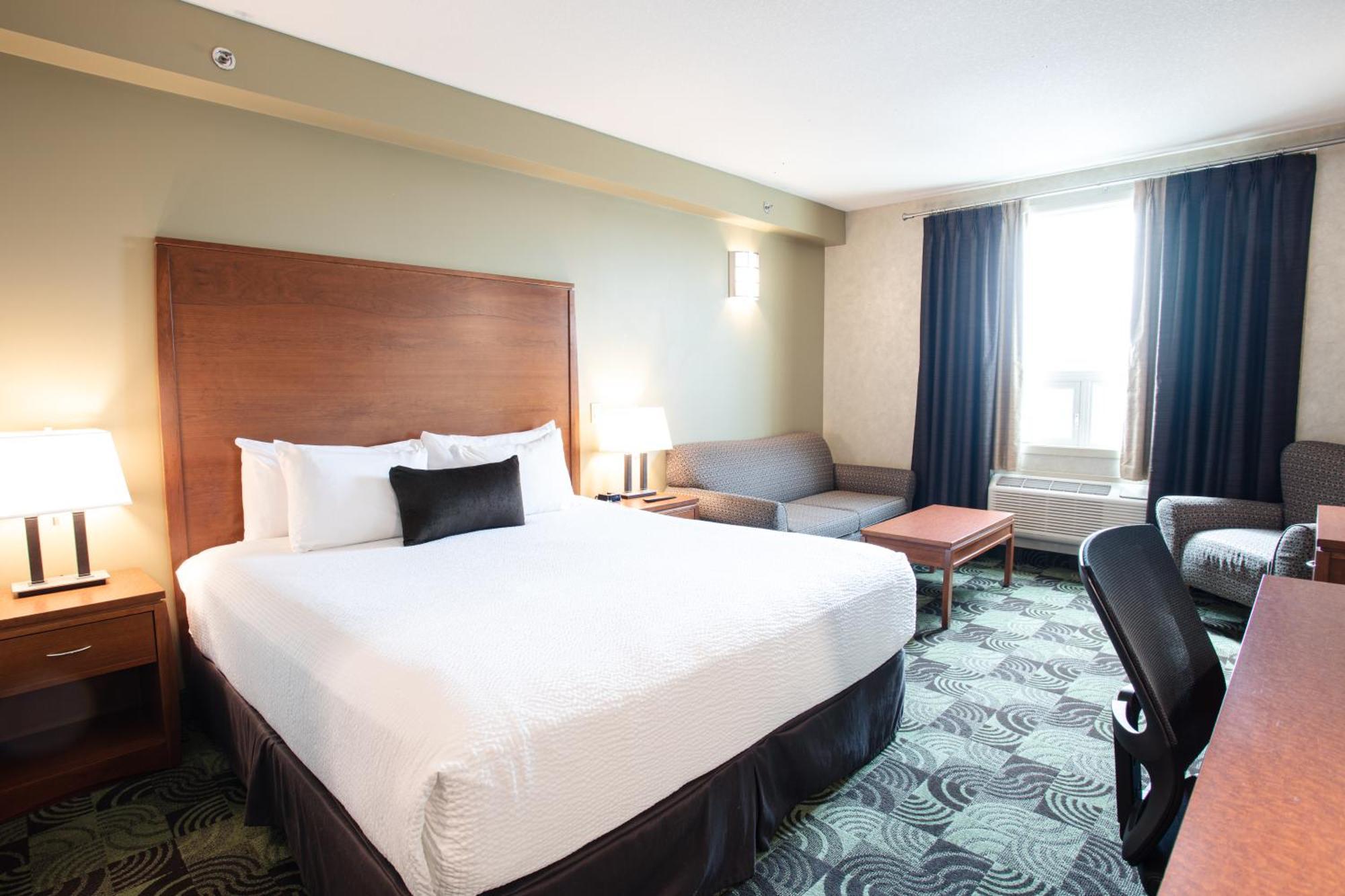 Deerfoot And Casino Hotel 4*