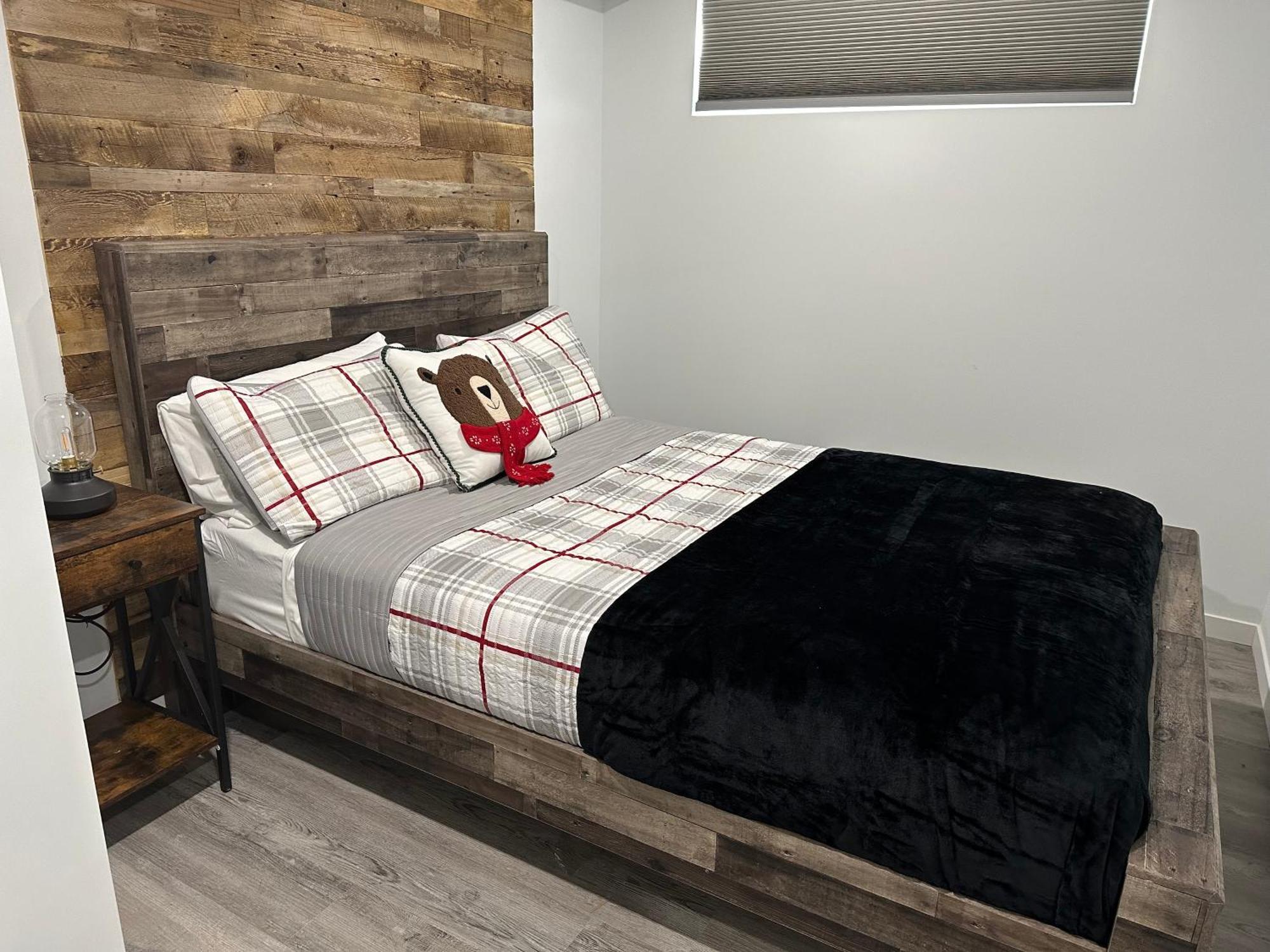 2-bed Rustic Charm Below Apartment *