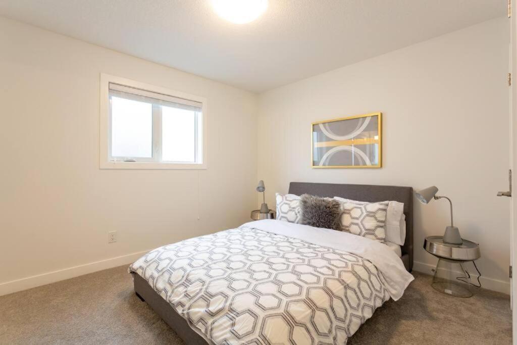 Bluewaters Ensuite Rooms- Shared Calgary