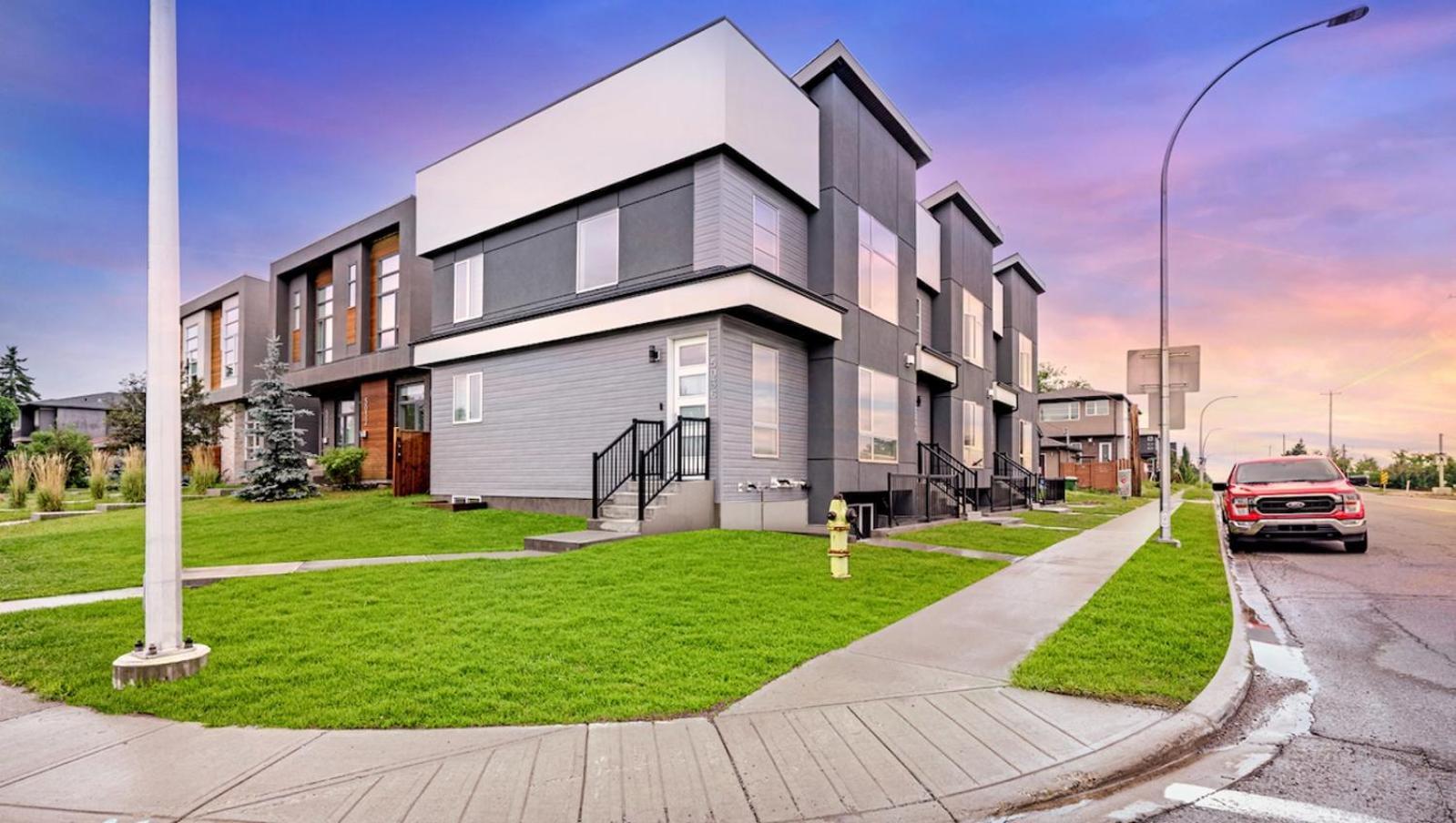 Apartment Modern 1br Full Kitchen Smarttv Calgary