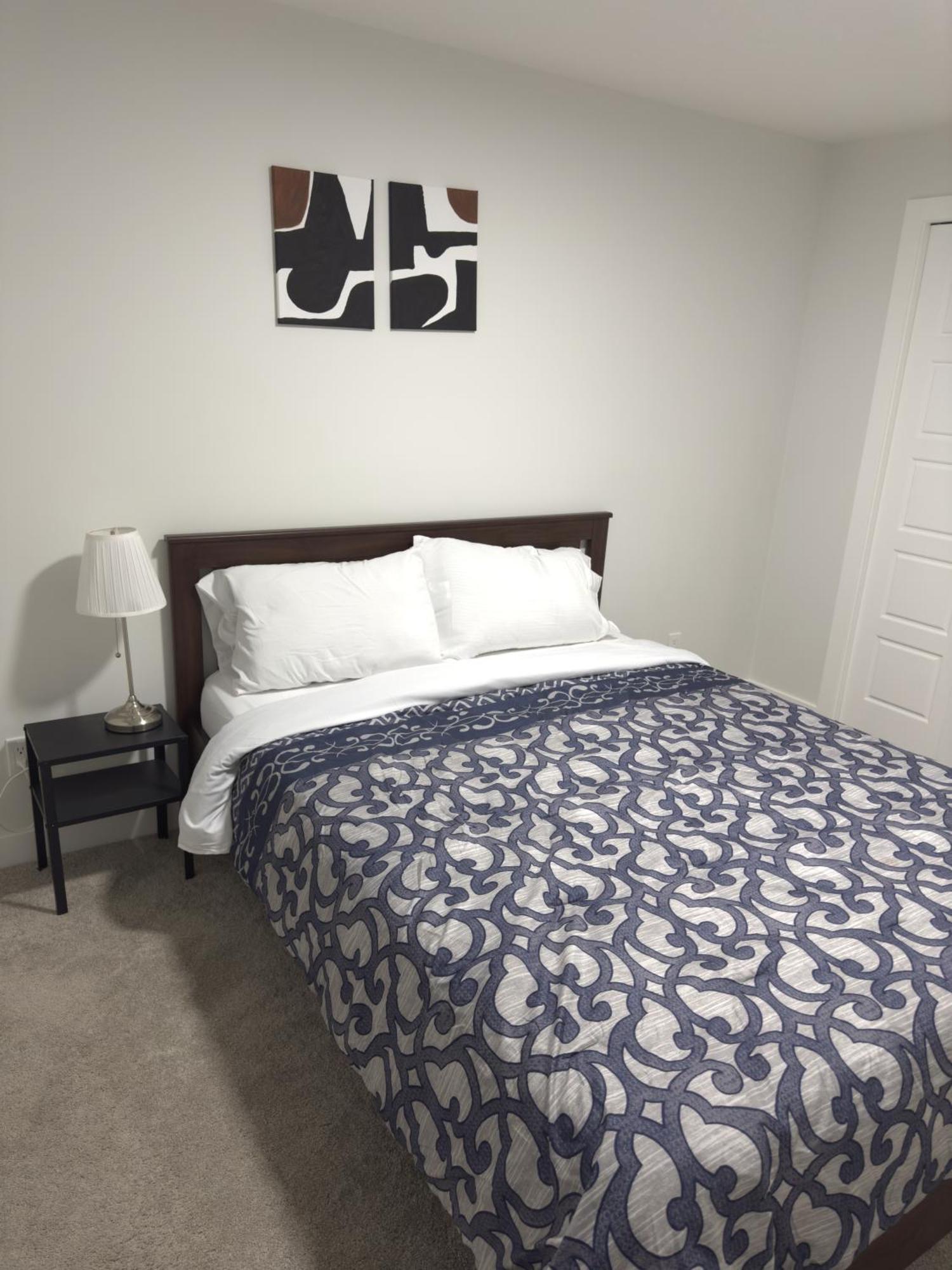 Cozy In South West Apartment Calgary