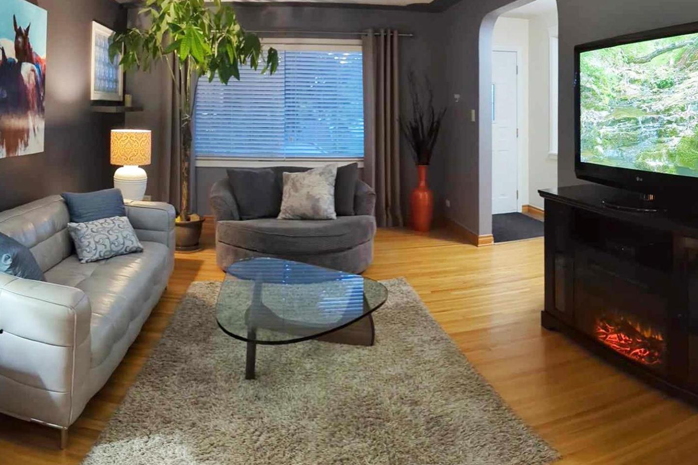 Cozy Bungalow In Spruce Cliff With Hot Tub Holiday home *