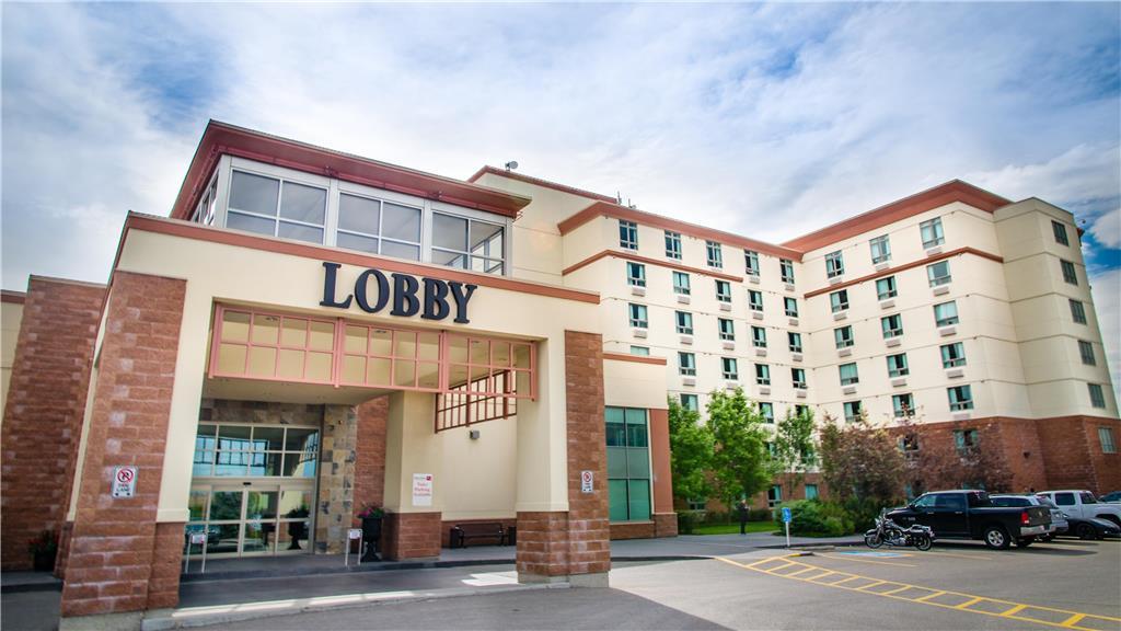 Hotel Deerfoot And Casino