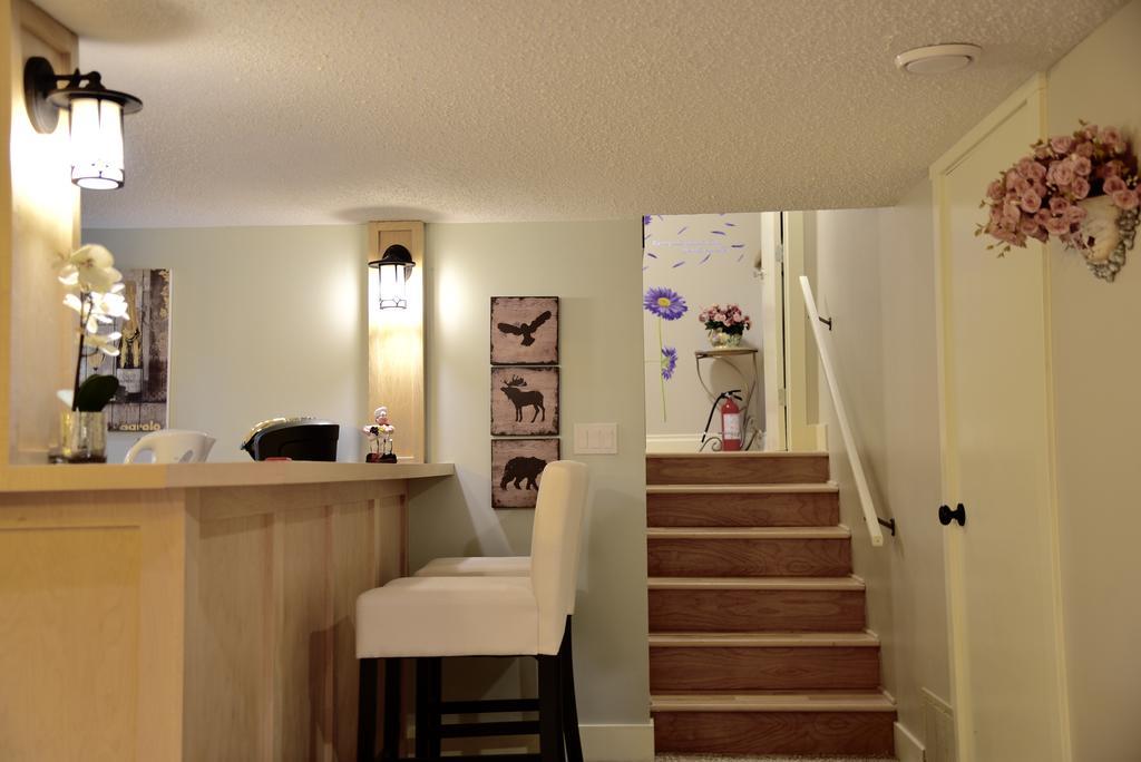 Cozy * Calgary