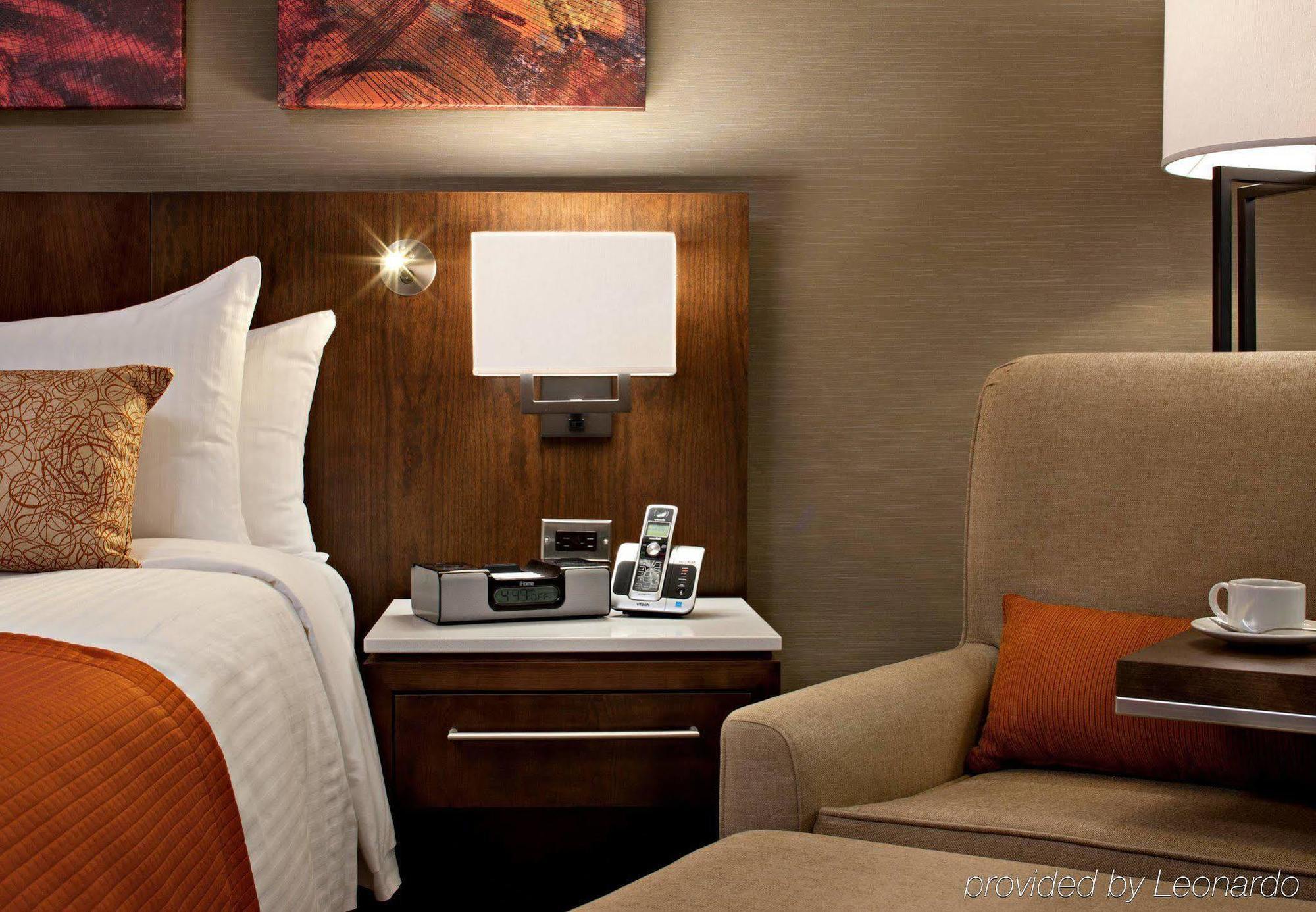 Hotel Delta By Marriott South