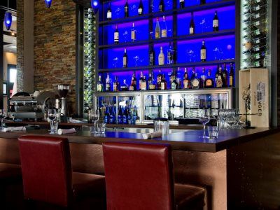 Hotel Acclaim By Clique Calgary