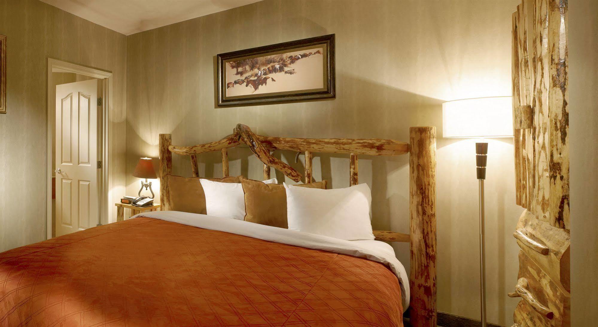 Deerfoot And Casino Hotel