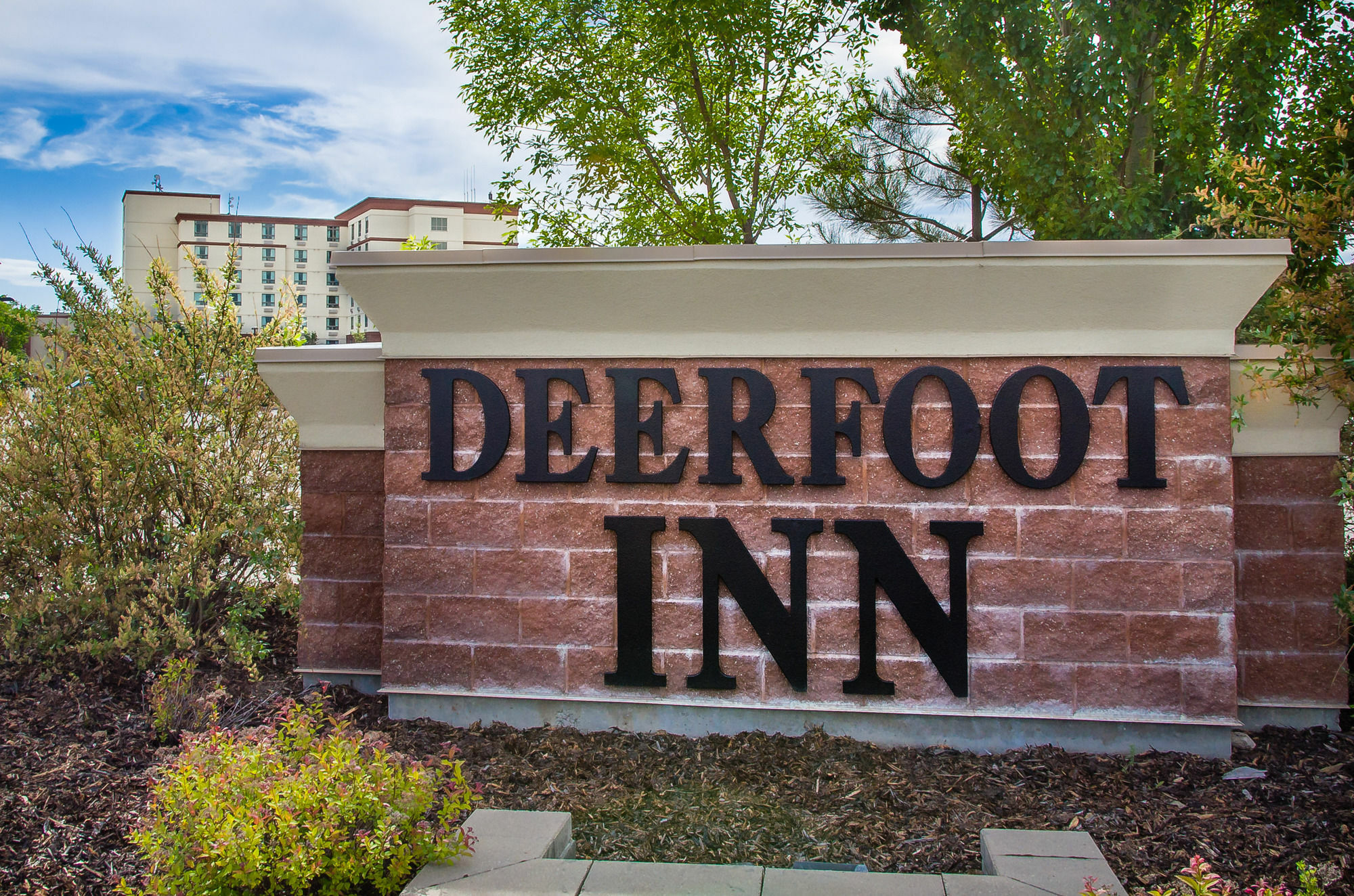 Deerfoot And Casino Hotel 4*
