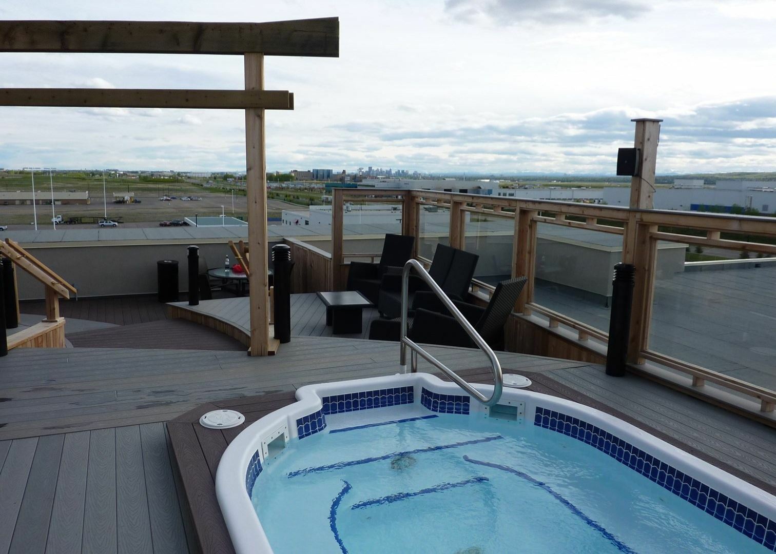 Hotel Acclaim By Clique Calgary