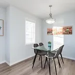 New Home With Ac, Patio And Netflix