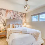 Luxury Home By North Glenmore Park