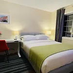 Joe\'S Cozy And Quality Place In Calgary
