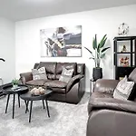 Beautiful 3Bed-With Ac-Close To Spruce Meadows & Mountains