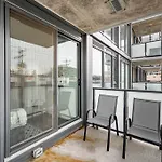 Chic 1Br Kensington Unit W/Parking