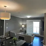 Lovely 2 Bedroom 2 Bathroom Plus Den