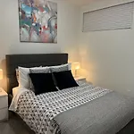 Beautiful 2 Bedroom Home Away From Home