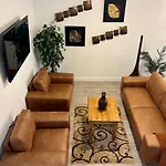 Entire4Bedroomhomekingparkingkitchenwasherdryerfastwifi