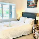 Private Entire Waterfront Guest Suite, Close To Banff, Canmore & Kananaskis