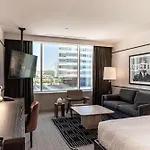 The Westley Calgary Downtown, Tapestry Collection By Hilton