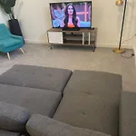 Emerald Suite With 2 Beds - 10 Minutes From Downtown