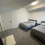Emerald Suite With 2 Beds - 10 Minutes From Downtown