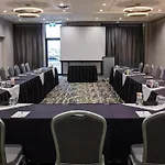 Holiday Inn Hotel & Suites Calgary South - Conference Ctr By Ihg