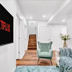 Luxurious And Spacious 2Br Suite