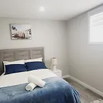 Fabulous And Cozy Guest Suite