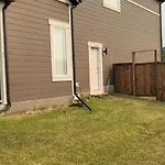 A Cozy Home Away From Home At South East Calgary