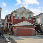 Meriweather - Calgary Breathtaking 1-Bedroom Apartment