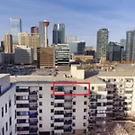 Large Top Floor 2Br, Stampede & Parking By Doorbed