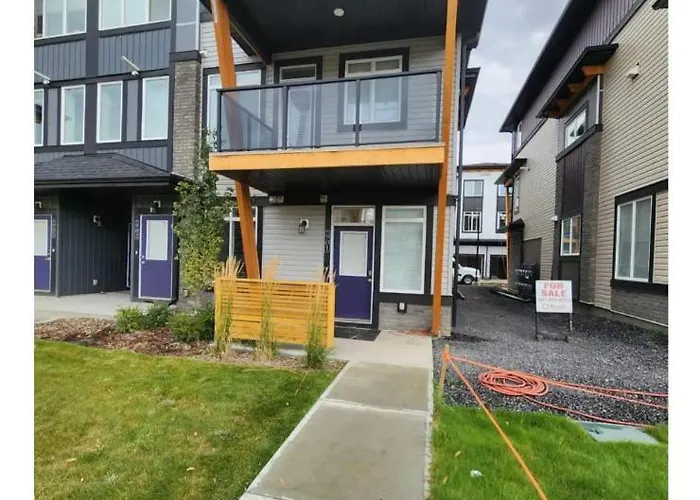 Luxury Condo Near Calgary Airport