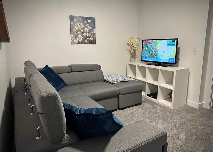 Entire4Bedroomhomekingparkingkitchenwasherdryerfastwifi