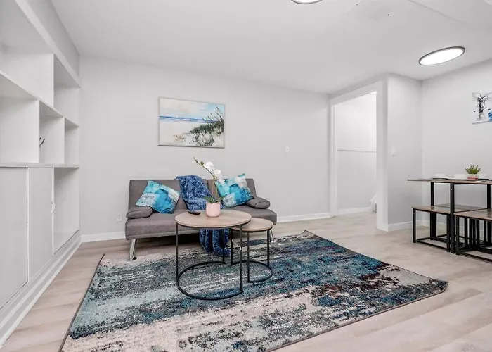 Centerstreet-Cozy 2Bedroomsuite