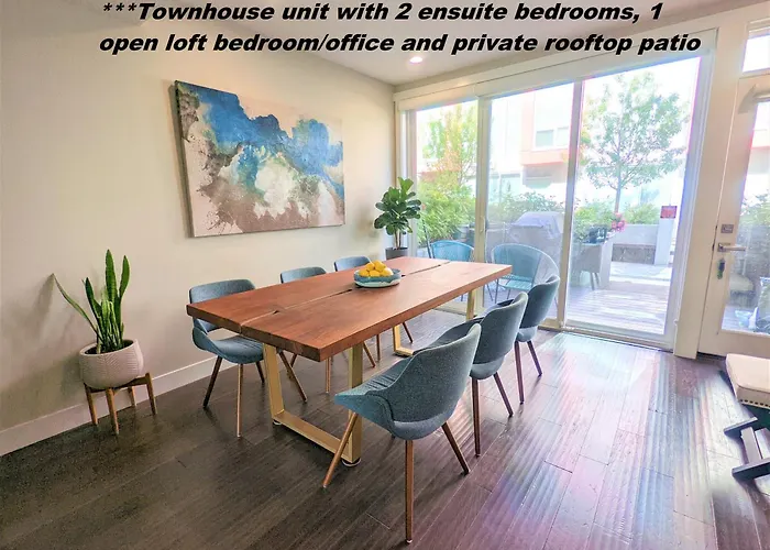 Monki Di Executive Suites - Glas - Luxury Inner City Home 3 Min To Downtown W Private Rooftop Patio Fireplace
