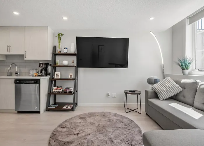 Cozy Rockland Park Unit+Parking