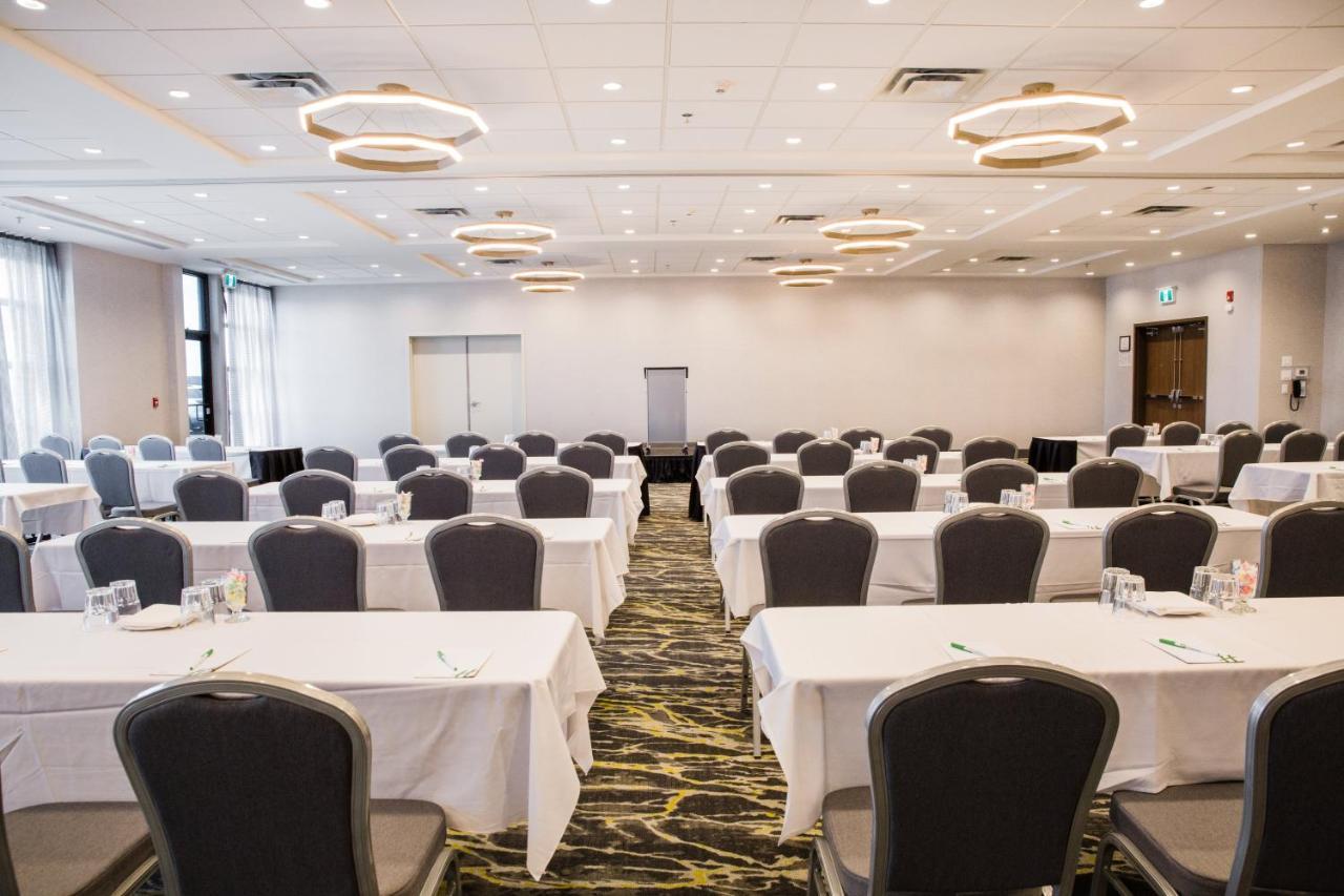 Hotel Holiday Inn Hotel & Suites Calgary South - Conference Ctr By Ihg
