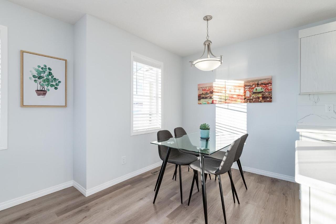 New With Ac, Patio And Netflix