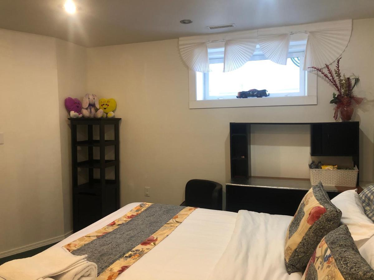 Guest house Hidden Valley Basement H Calgary