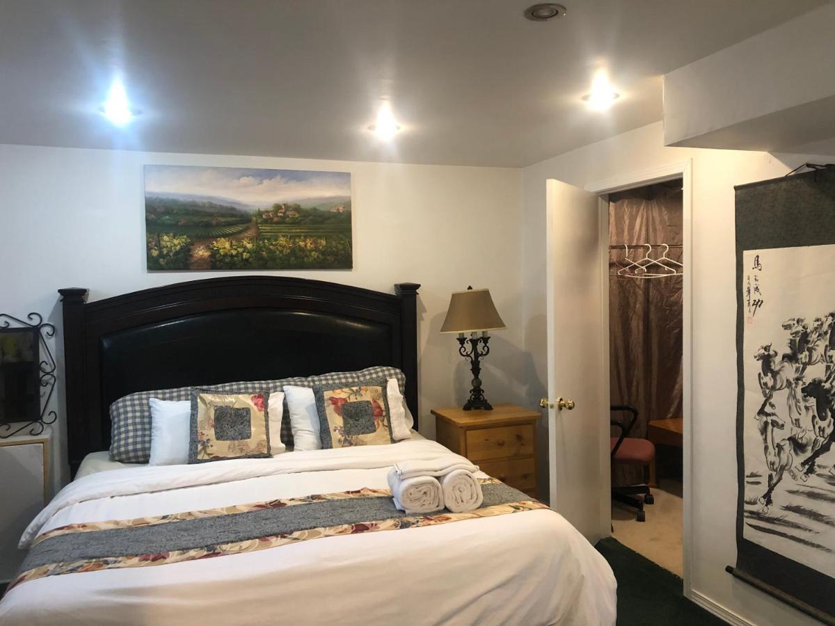 Guest house Hidden Valley Basement H Calgary
