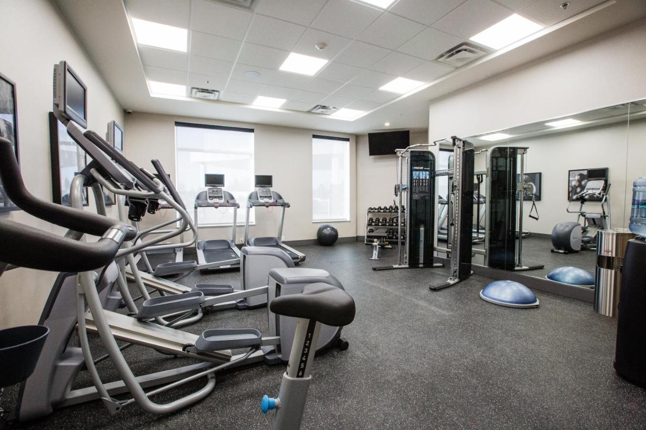 Holiday Inn Hotel & Suites Calgary South - Conference Ctr By Ihg Hotel Calgary