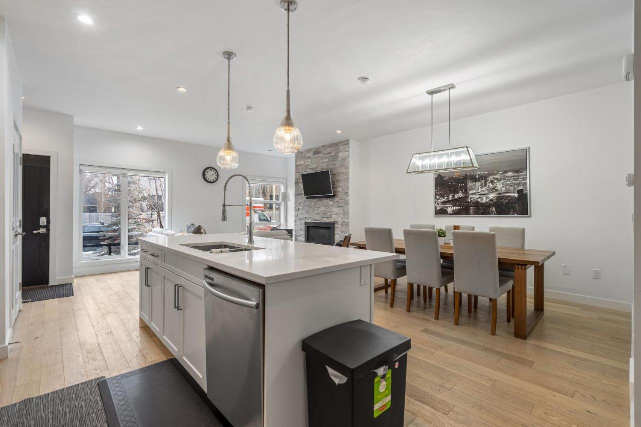 Luxury Spacious Private House Near Centre Calgary