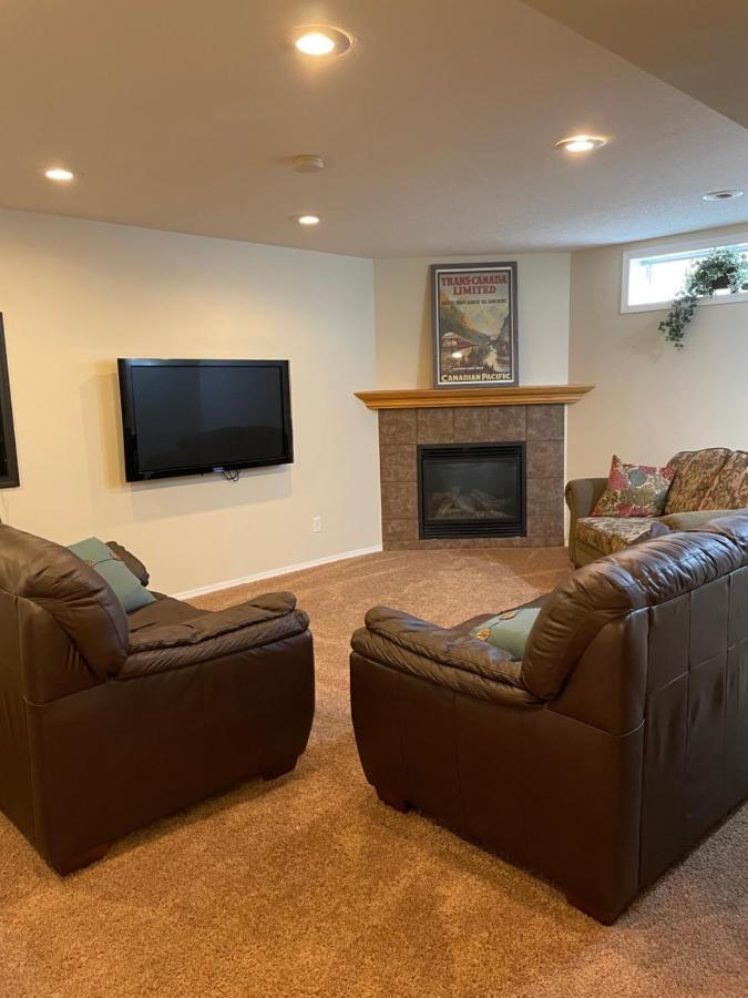 Quiet Resting Place Homestay Calgary