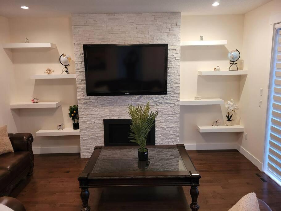 Cheerful 3bedroom With Free Garage Parking