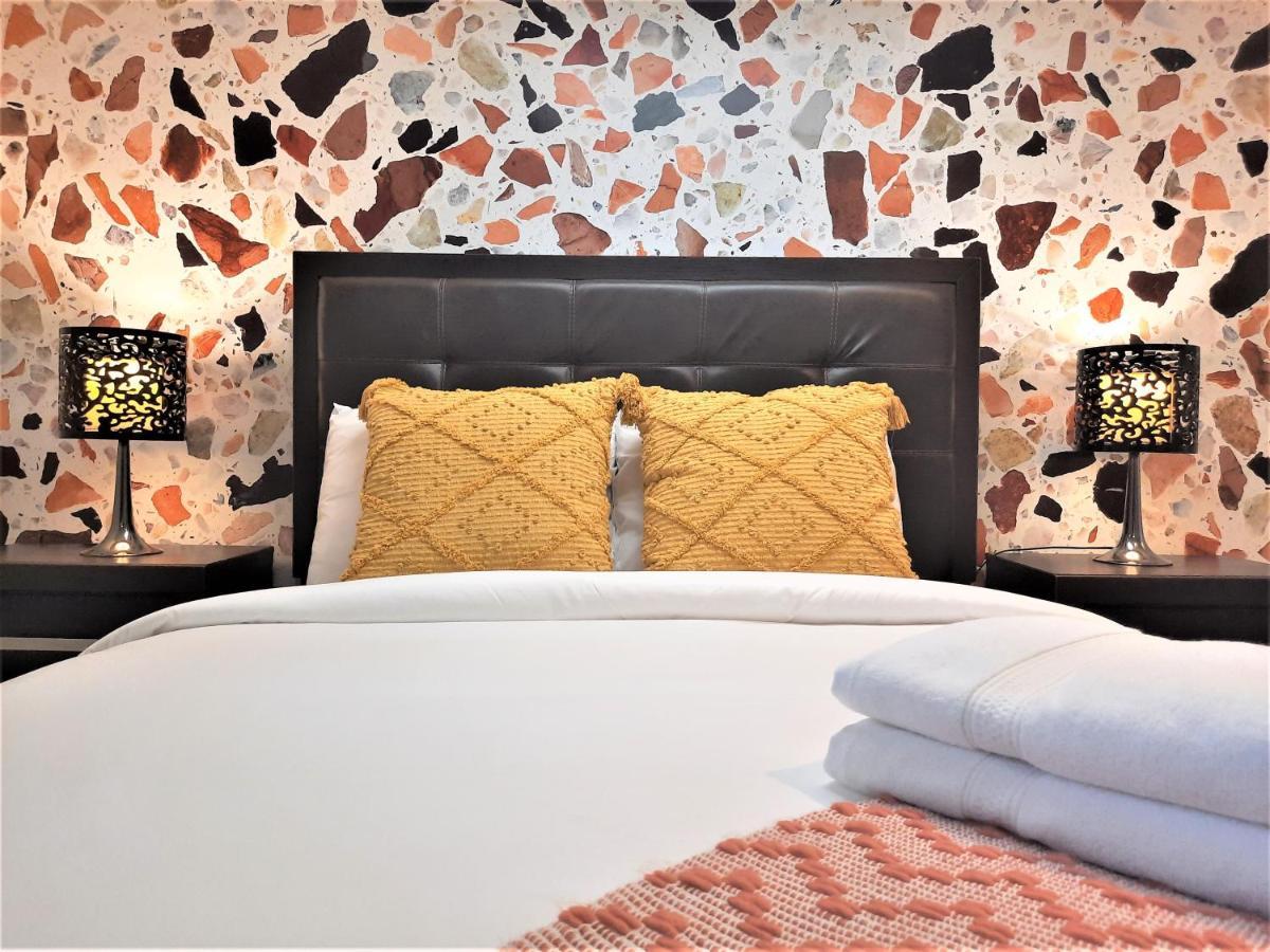 Holiday home Luxury By North Glenmore Park *