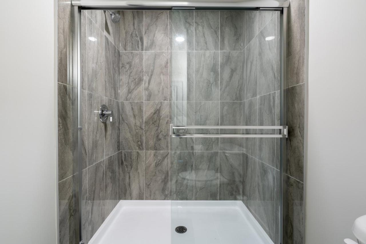 New Built 4 Bed Holiday home Calgary
