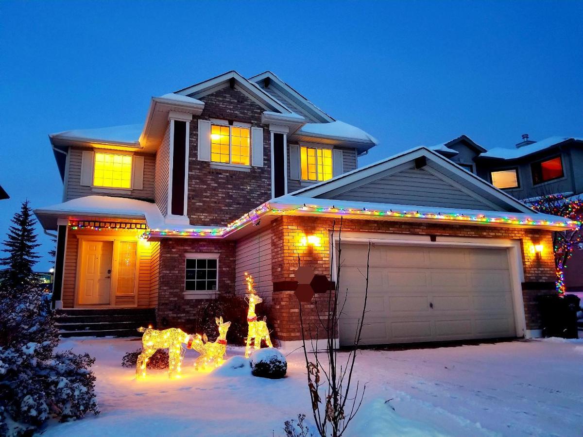 Joe's Cozy And Quality Place In Bed & Breakfast Calgary