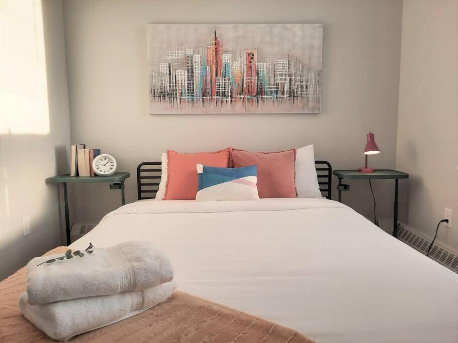 Modern In Historic Bldg. Minutes To Dt