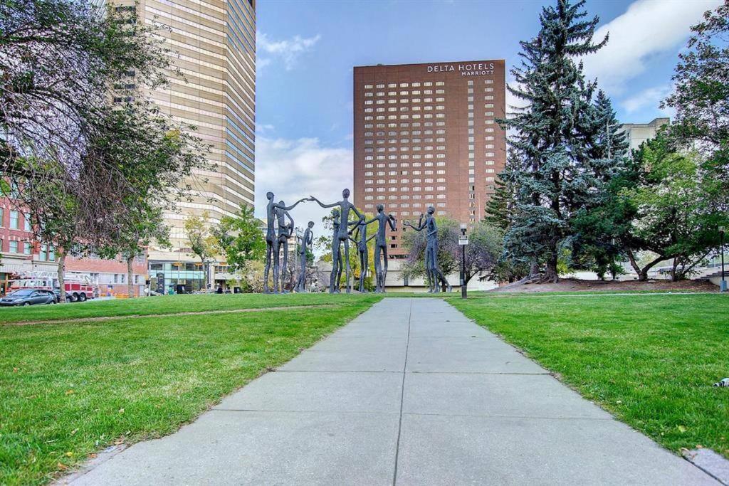 Skylineyyc With Free Parking, Gym And Sauna Calgary
